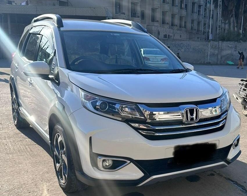 Car Hire at Islamabad Airport