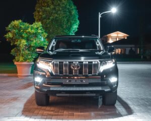 rent a luxury car